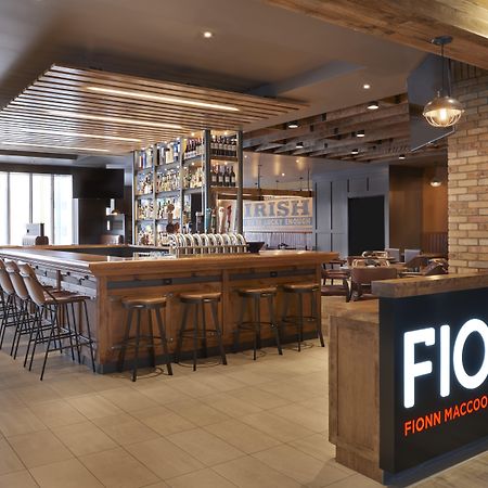 Four Points By Sheraton Toronto Airport East Esterno foto