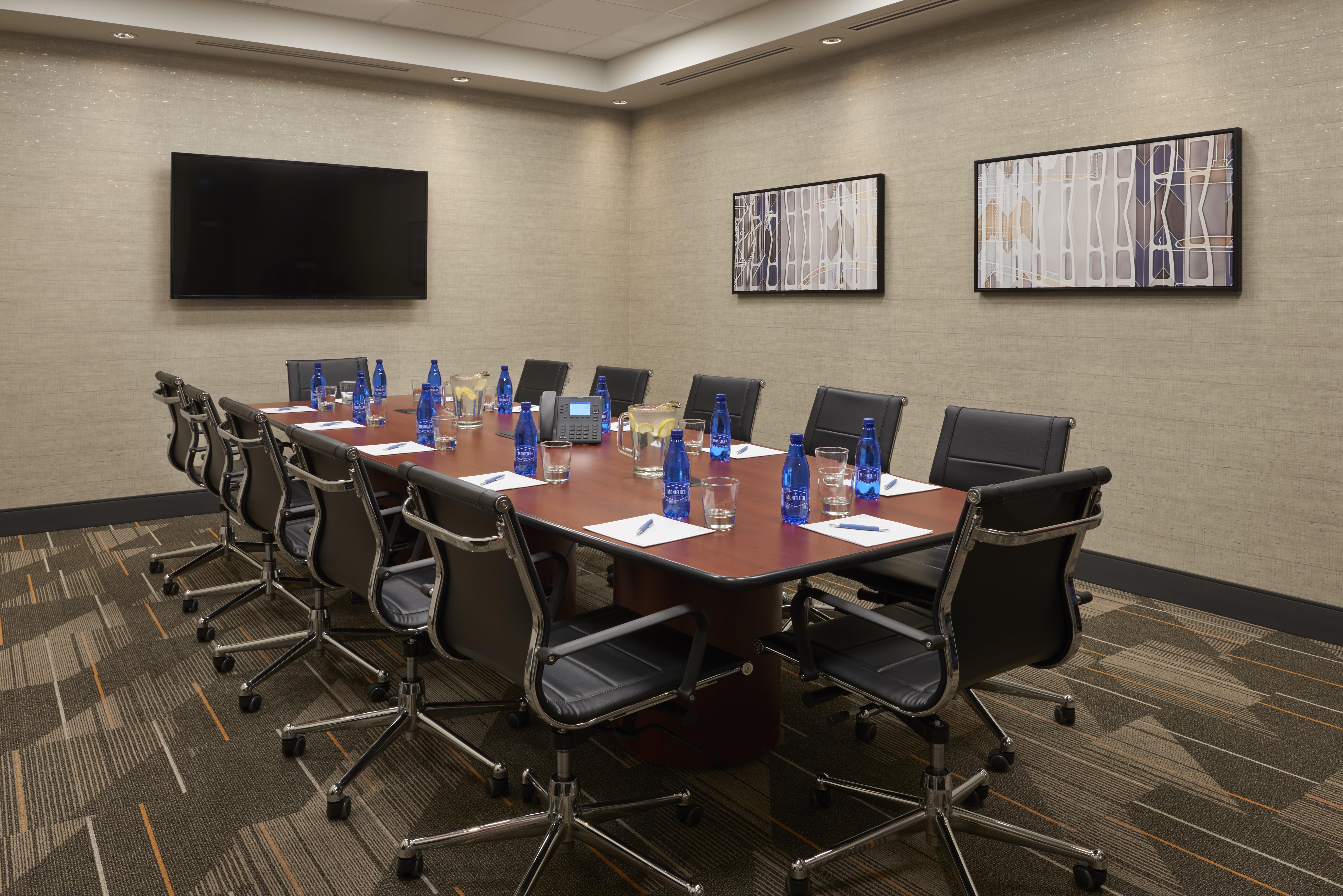 Four Points By Sheraton Toronto Airport East Esterno foto