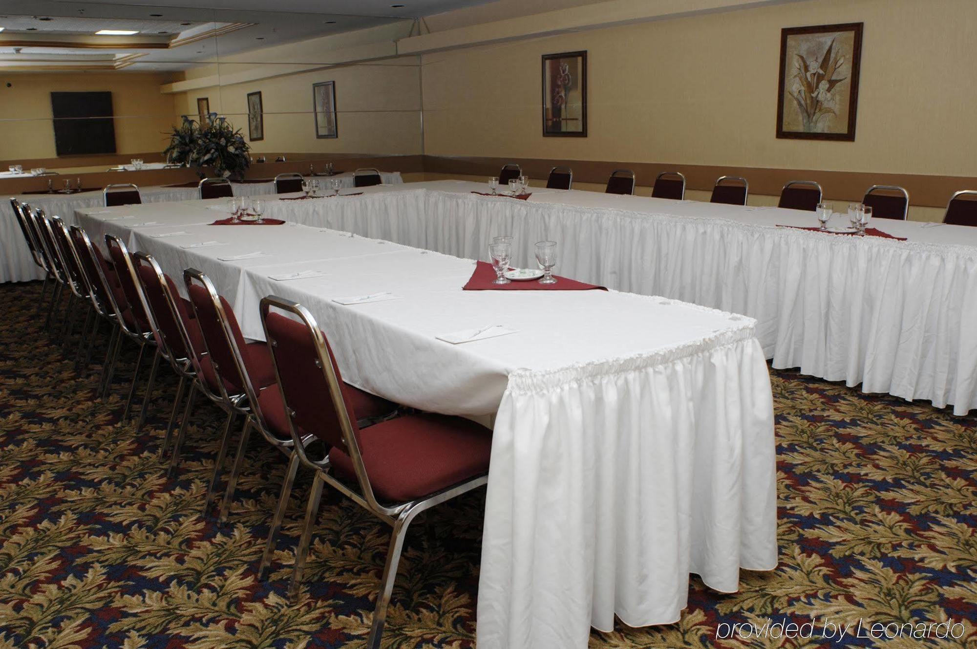 Four Points By Sheraton Toronto Airport East Affari foto