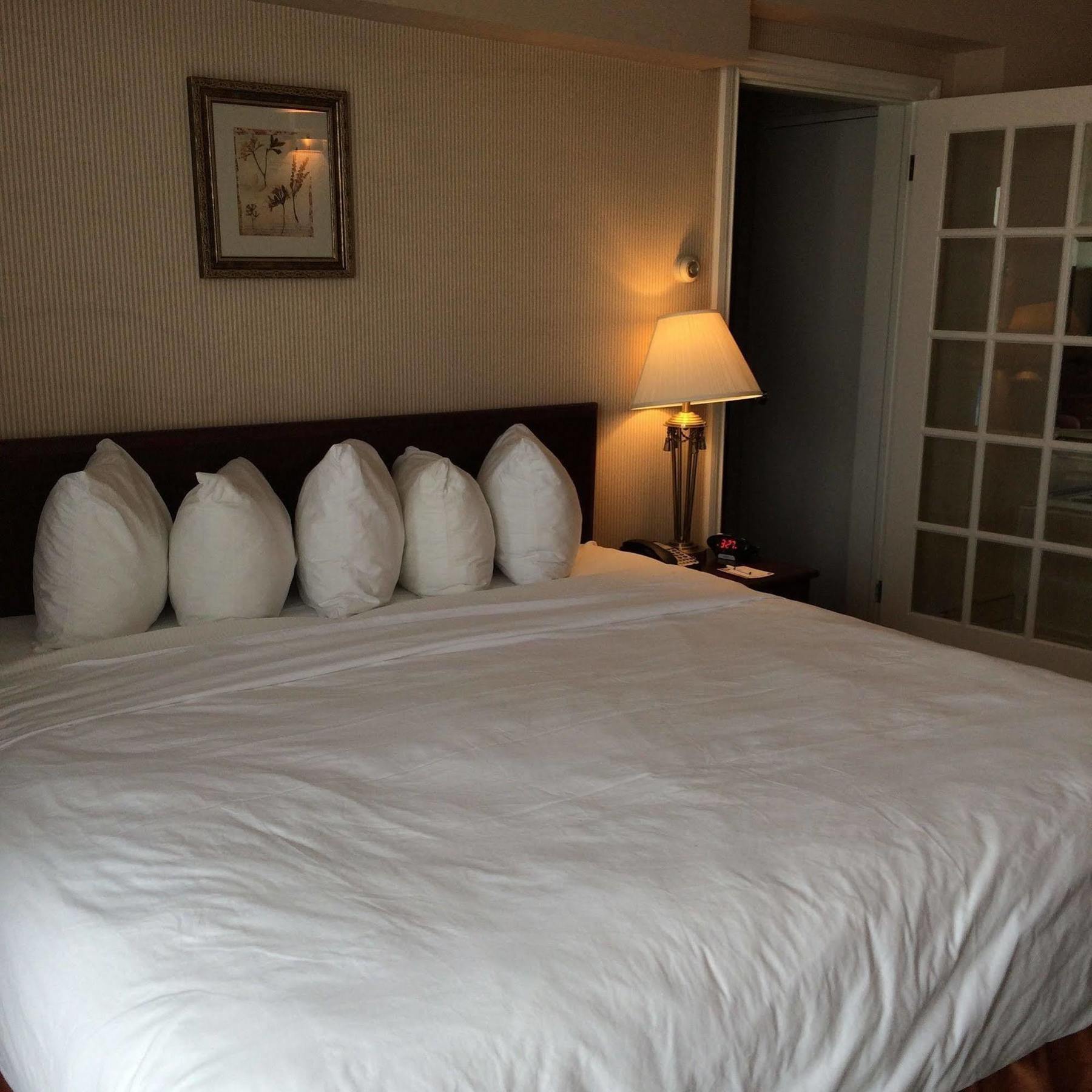 Four Points By Sheraton Toronto Airport East Esterno foto